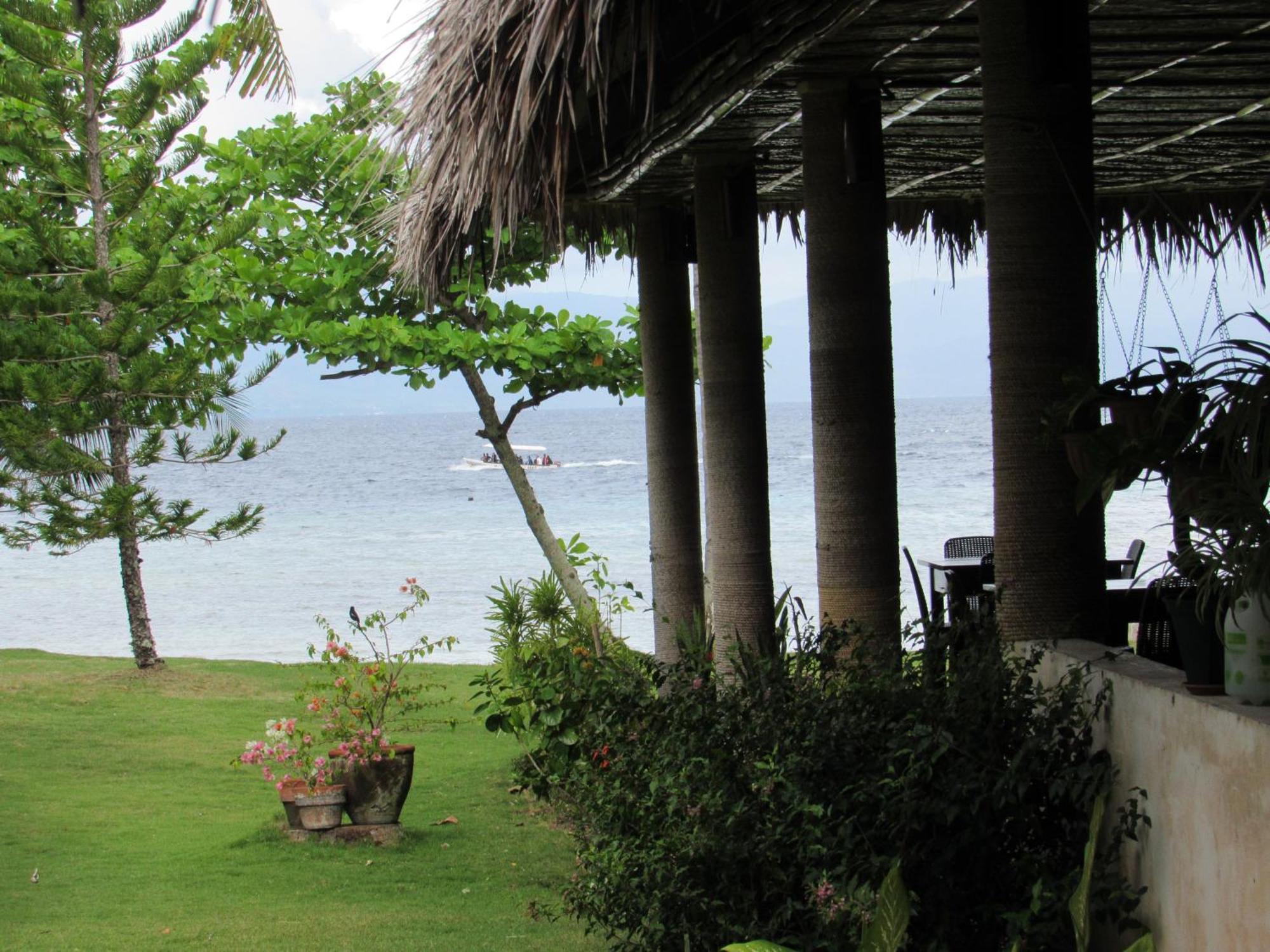 Dacozy Beach Resort Moalboal Buitenkant foto