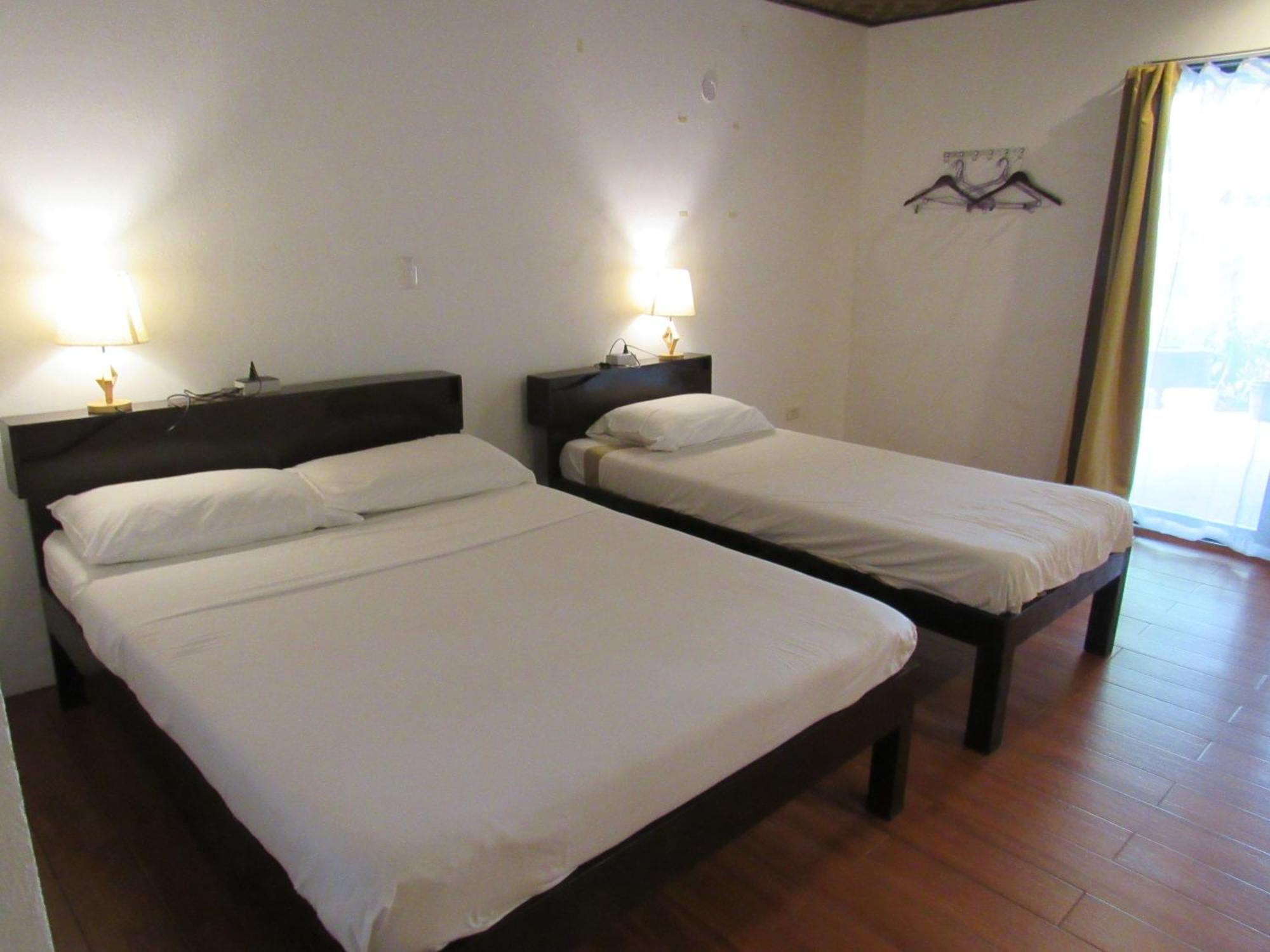 Dacozy Beach Resort Moalboal Kamer foto